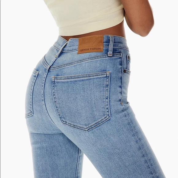 The Lola High Rise Skinny 30L - Picture 2 of 5